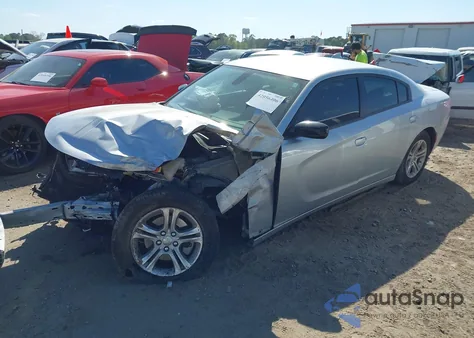 2023 Dodge Charger Sxt z USA, uszkodzony, nr VIN 2C3CDXBG1PH635999